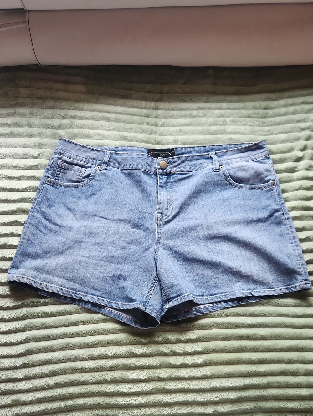 Venezia Medium Blue Denim Jean Shorts